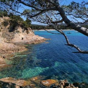 Studio à Hyères Port - Proche de toutes commodités